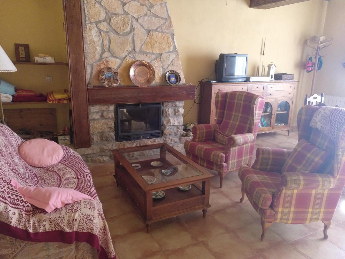 Casa Rural Amador Villarroya de los Pinares Exterior foto